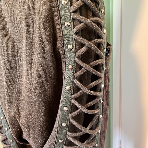 Apocalyptic drop crotch pants with rivets - Picture 5 of 13